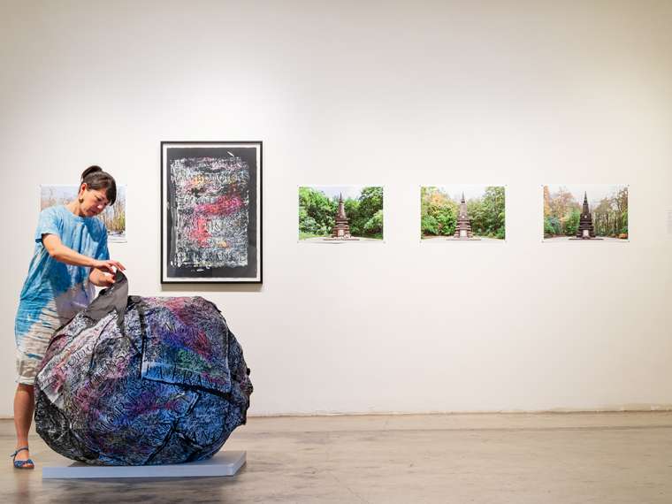 Malisa Humphrey, Kala Gallery, Threading Pages, Kala Fellowship Residency Projects Exhibition, photo credit: James Ken Butler