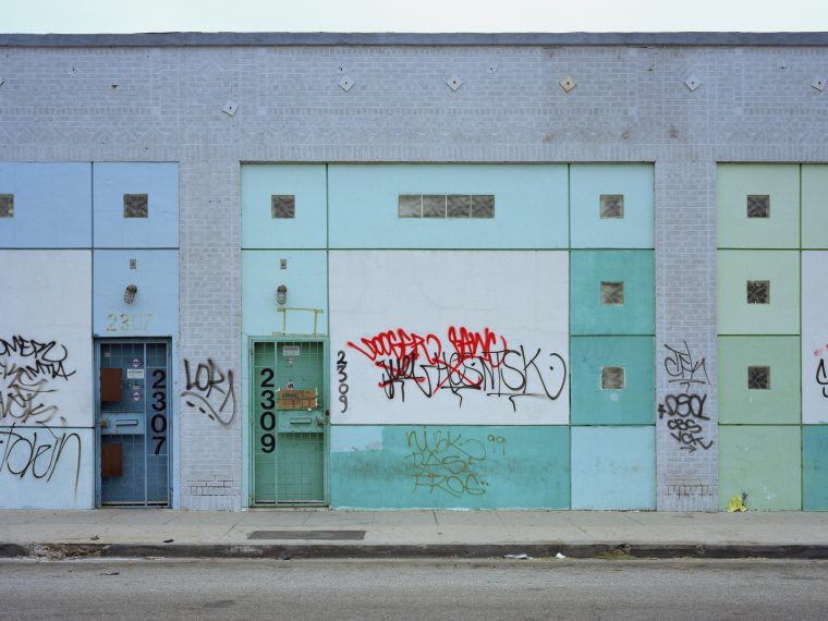 Christina Fernandez, Starline Fashion, from the series “Manuela S-T-I-T-C-H-E-D,” 1996.
Courtesy of the artist and Gallery Luisotti, Los Angeles